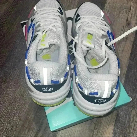 Puma dreamer shoes size 7 kids - Picture 6 of 15